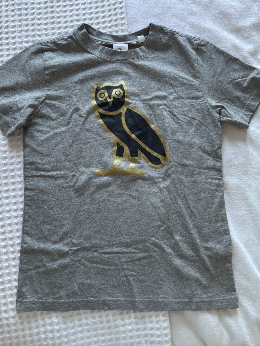NWOT Octobers Very Own (OVO) OG Logo Kids T-Shirt